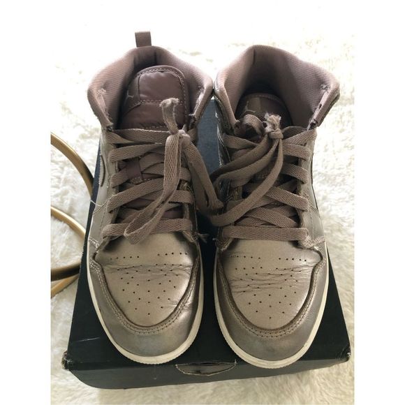 Draft Listing - Picture 2 of 6